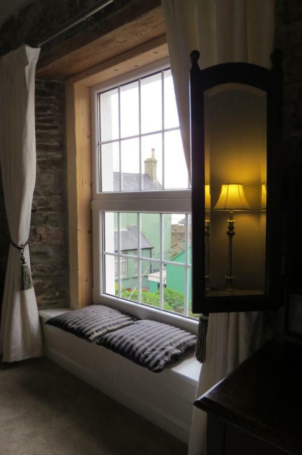 Bed and Breakfast Devon View House Йол Екстер'єр фото