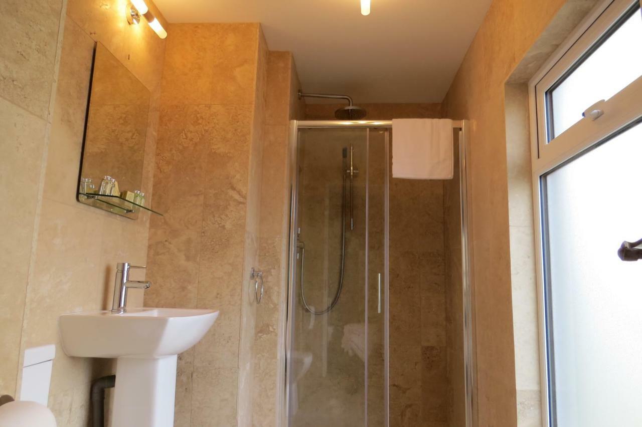 Bed and Breakfast Devon View House Йол Екстер'єр фото