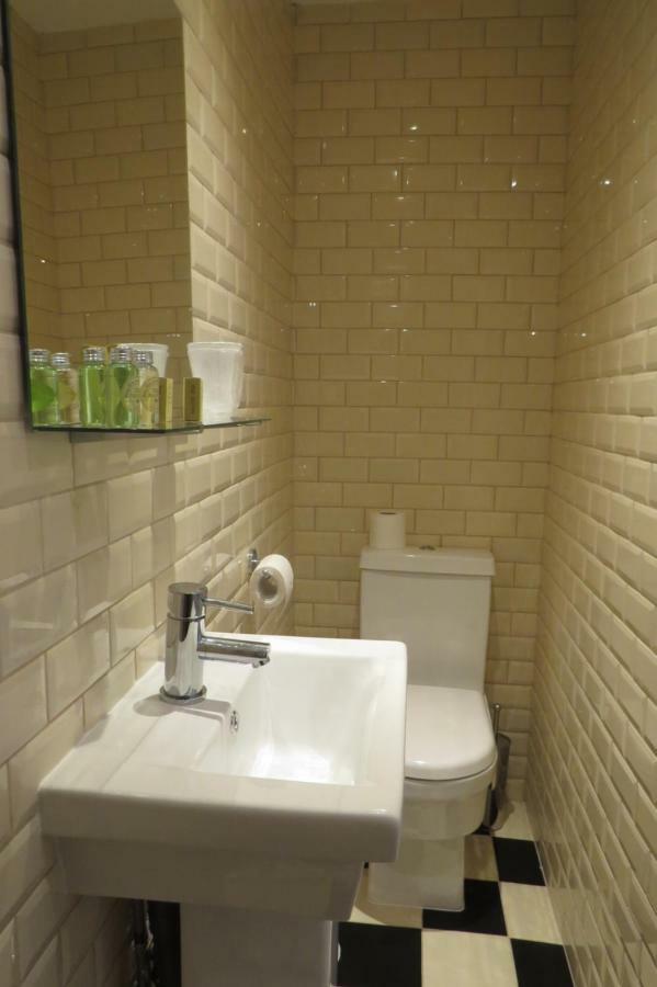 Bed and Breakfast Devon View House Йол Екстер'єр фото