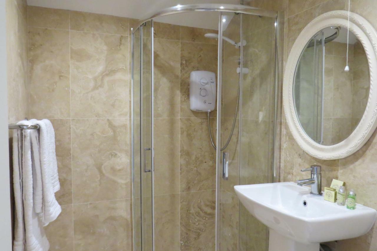 Bed and Breakfast Devon View House Йол Екстер'єр фото
